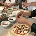 1 hour pizza class with Insideat_